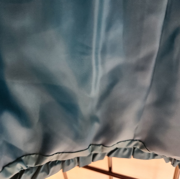 Joseph Ribkoff Thin Puffer Jacket | Lightweight Quilted Designer Coat (C1) - Picture 5 of 10